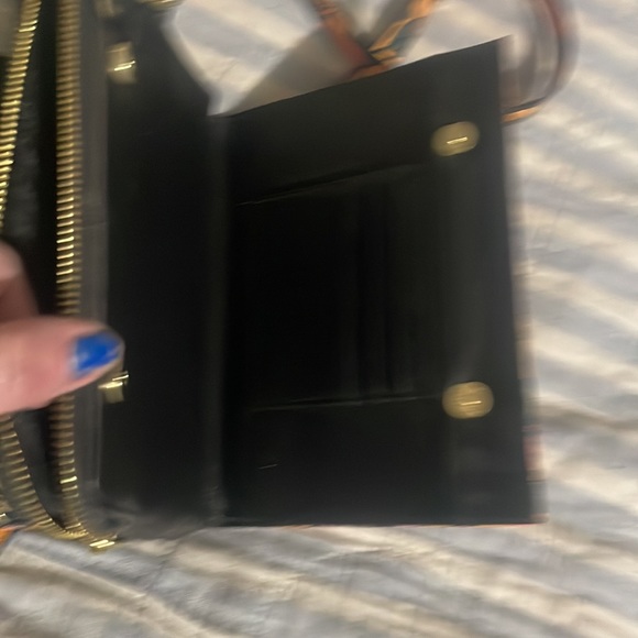 Steve Madden purse 9 inches wide, 8 inches deep opens up into three 60”strap - Picture 3 of 5